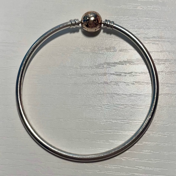 Authentic Pandora Sterling Silver & Rose Gold Bangle Bracelet 580713 - Picture 1 of 3